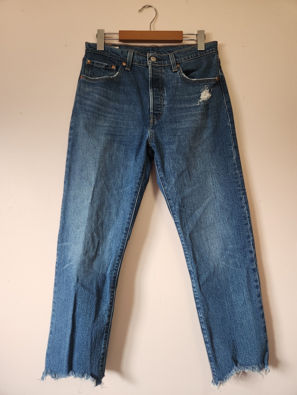 Levi's 501 Original Cropped Jeans Size 28 Charleston Fun Wash Womens EUC